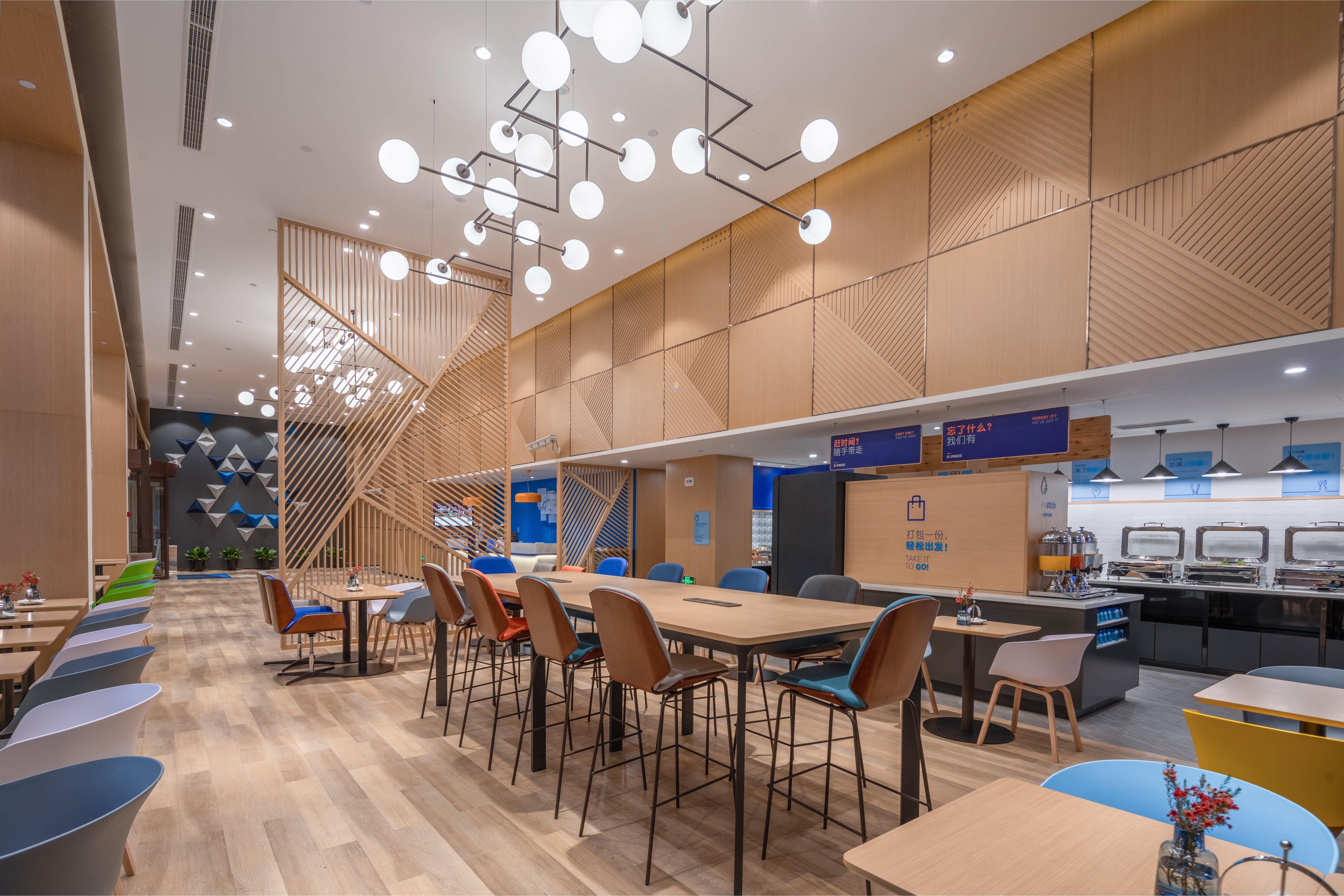 Holiday Inn Express Ningbo City Center By Ihg Eksteriør bilde
