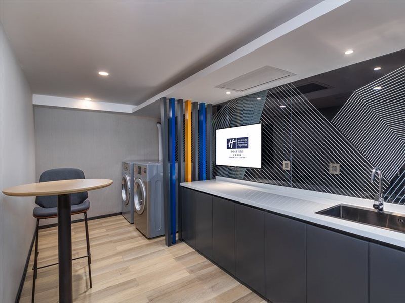 Holiday Inn Express Ningbo City Center By Ihg Eksteriør bilde
