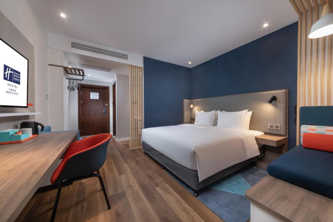 Holiday Inn Express Ningbo City Center By Ihg Eksteriør bilde